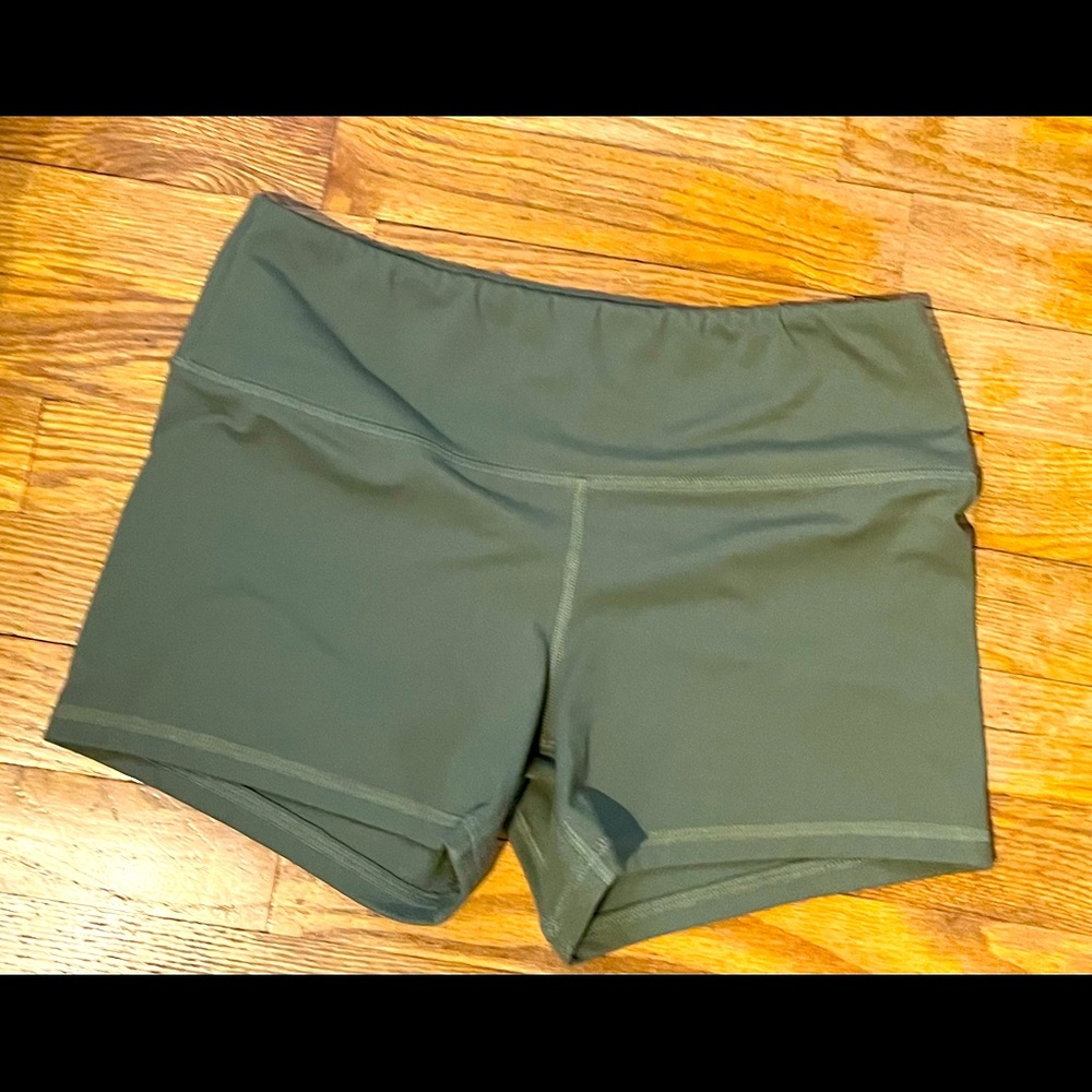 Fleo High Rise - Picture 2 of 4